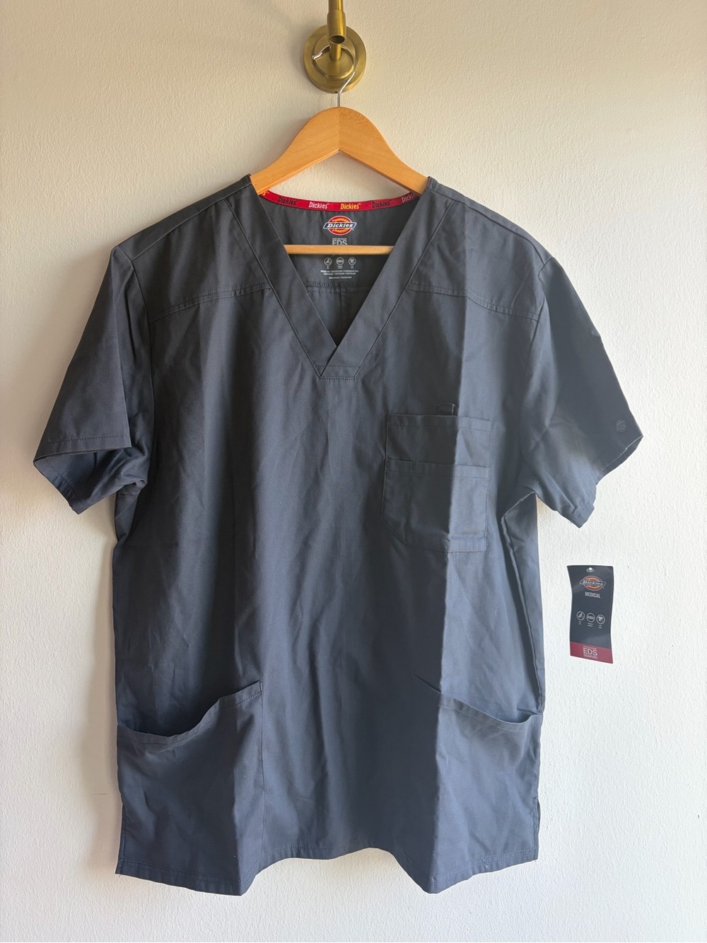 Dickies Men’s V-Neck Scrub Top - Charcoal Gray